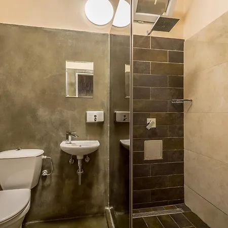 Hostel Ahoy! Newtown Prague